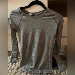 Run Swiftly Lululemon long sleeve